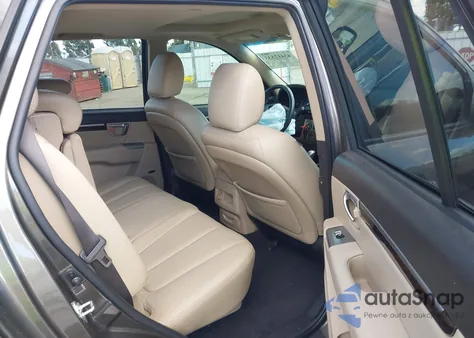 2012 Hyundai Santa Fe Limited V6 from USA, damaged, VIN 5XYZKDAG3CG136593